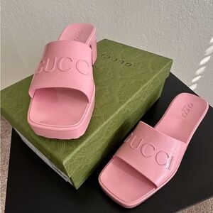 Gucci Pink Women's Slide Sandals